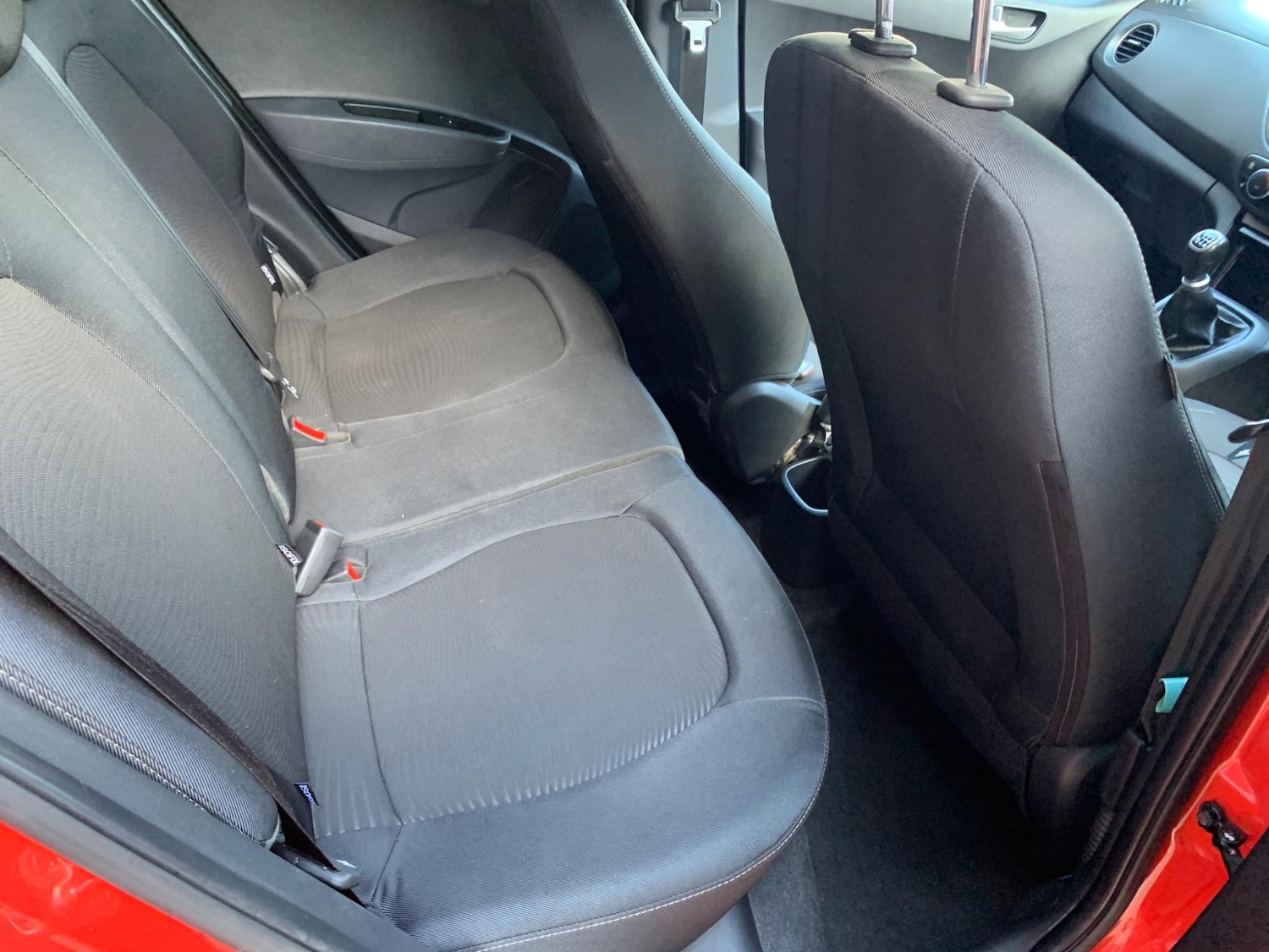 Used Hyundai i10 2019 for sale - 76067291: Photo 11