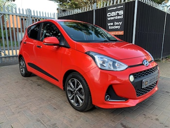 Used Hyundai i10 2019 for sale - 76067291: Photo