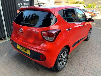 Used Hyundai i10 2019 for sale - 76067291: Photo