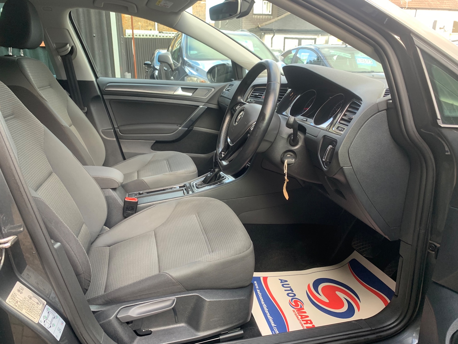 Used Volkswagen Golf 2020 for sale - 76520182: Photo 11