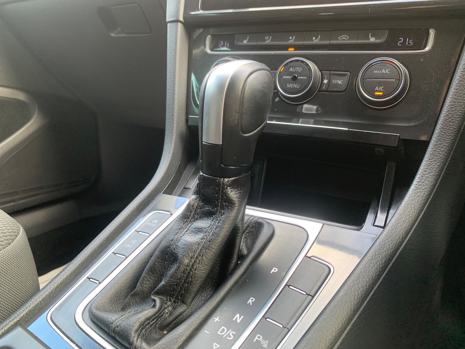 Used Volkswagen Golf 2020 for sale - 76520182: Photo 15