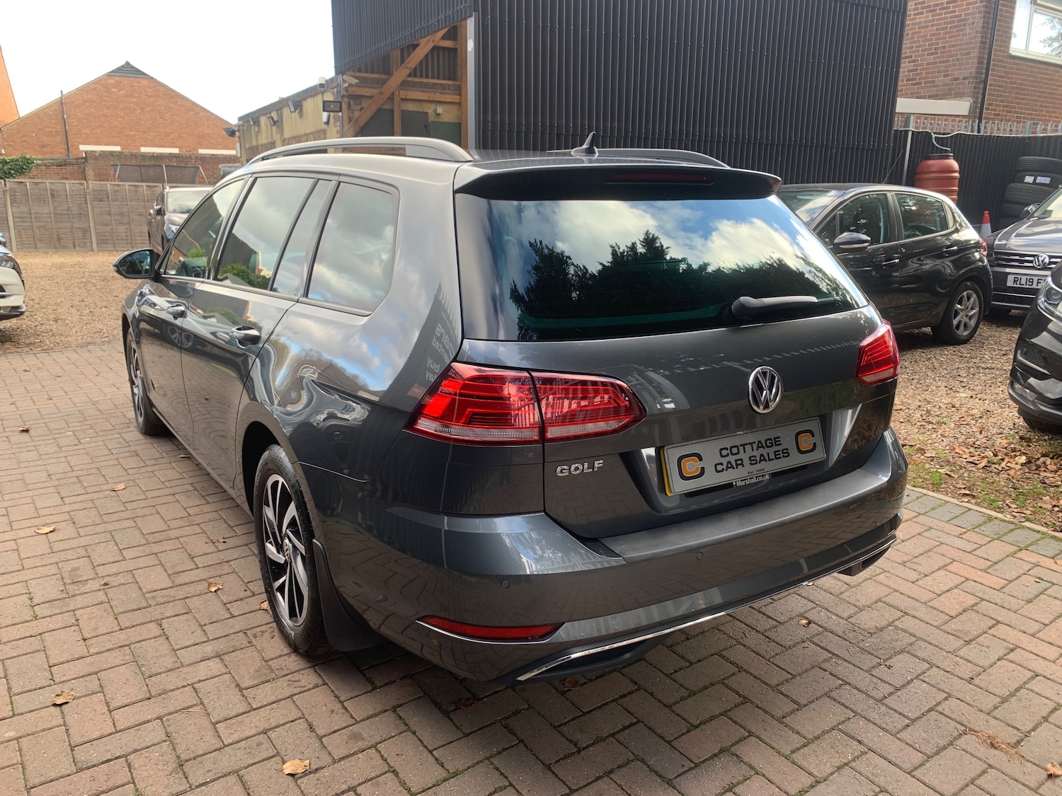 Used Volkswagen Golf 2020 for sale - 76520182: Photo 7