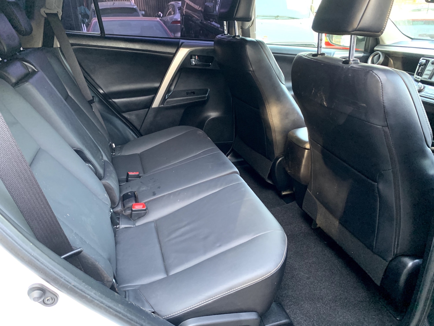 Used Toyota RAV4 2015 for sale - 77665997: Photo 14