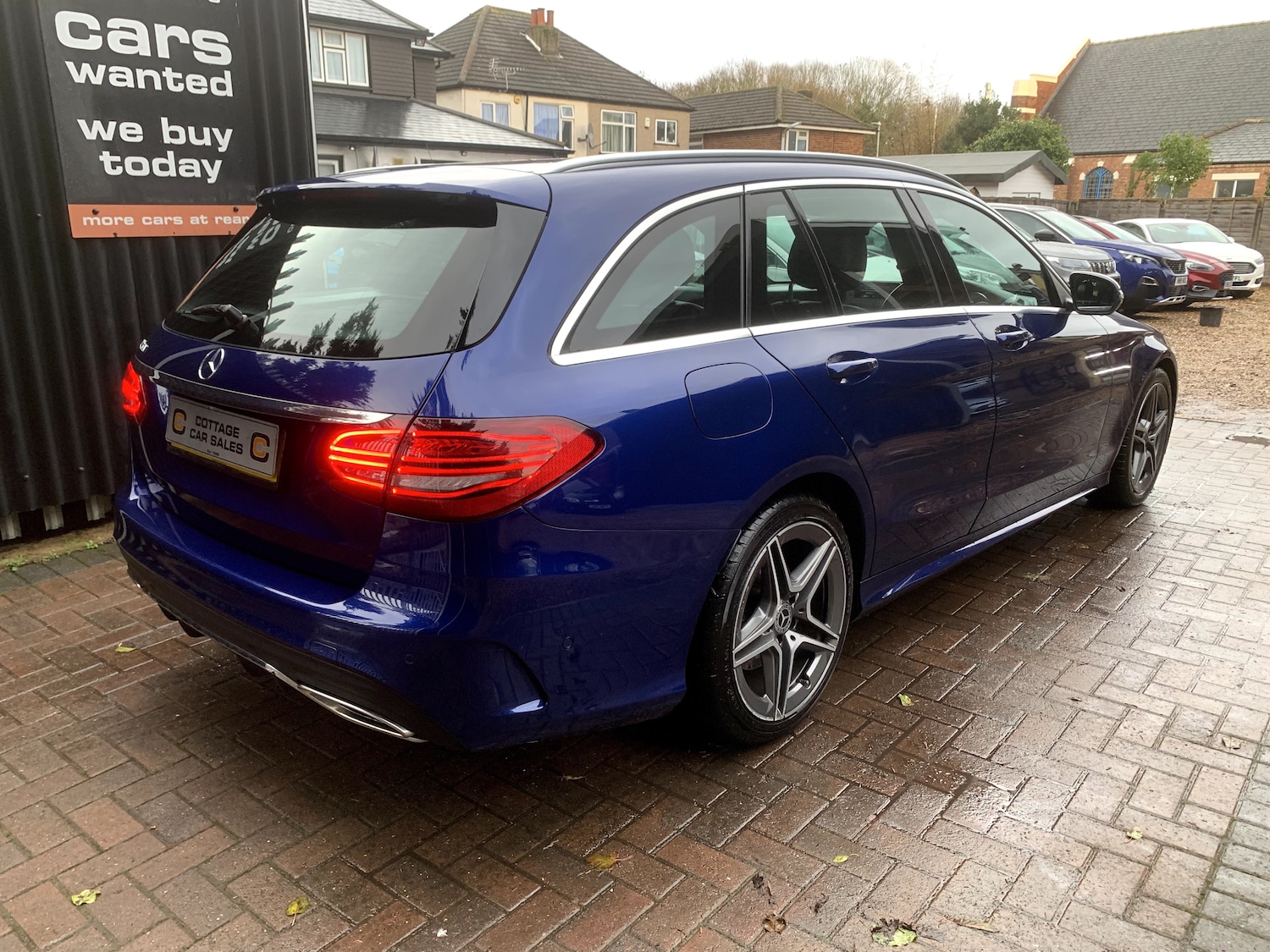 Used Mercedes-Benz C Class 2019 for sale - 76845412: Photo 3