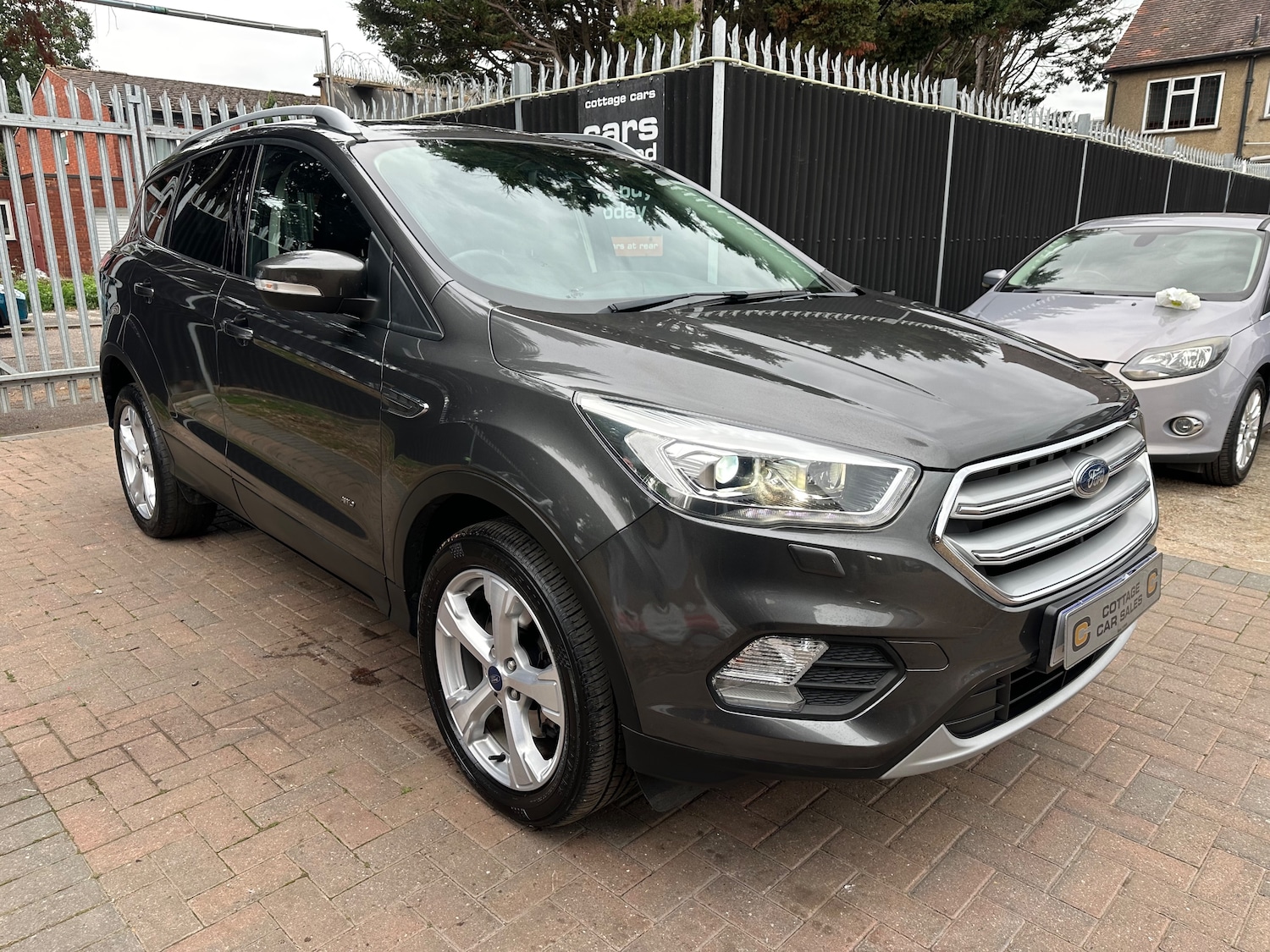 Used Ford Kuga 2018 for sale - 76353043: Photo 2