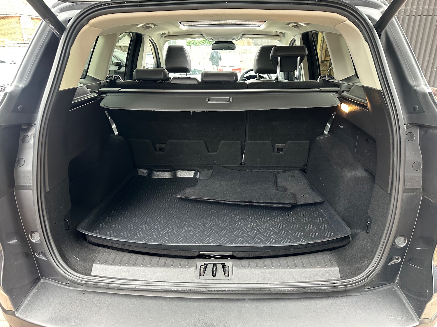 Used Ford Kuga 2018 for sale - 76353043: Photo 21
