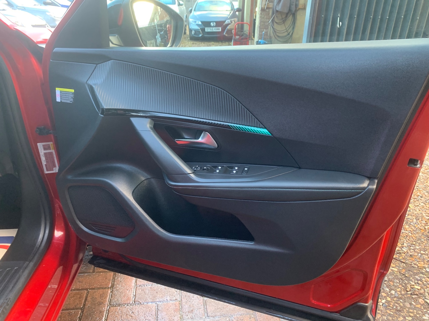 Used Peugeot 2008 2023 for sale - 76905162: Photo 13