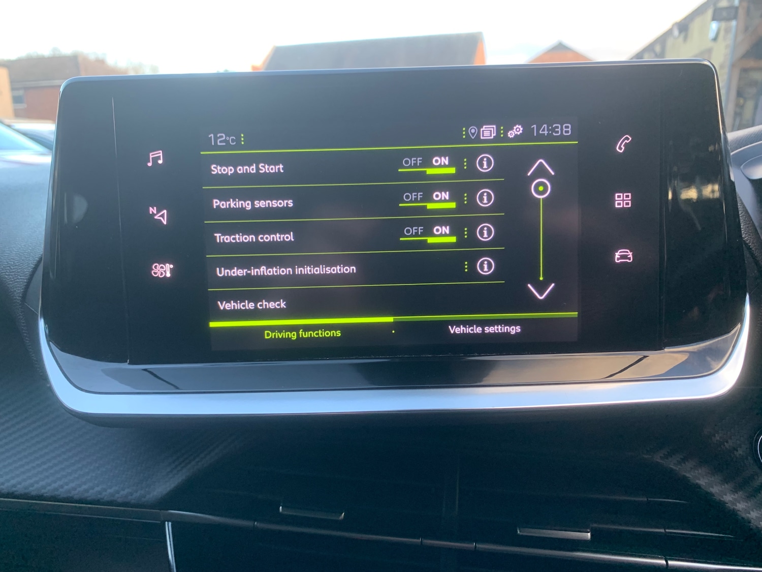 Used Peugeot 2008 2023 for sale - 76905162: Photo 16