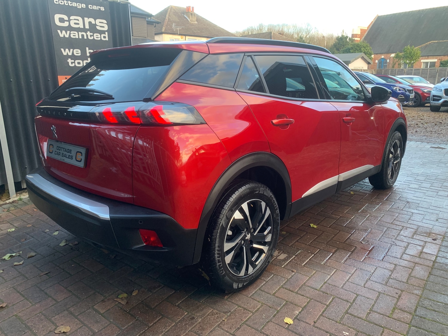 Used Peugeot 2008 2023 for sale - 76905162: Photo 4