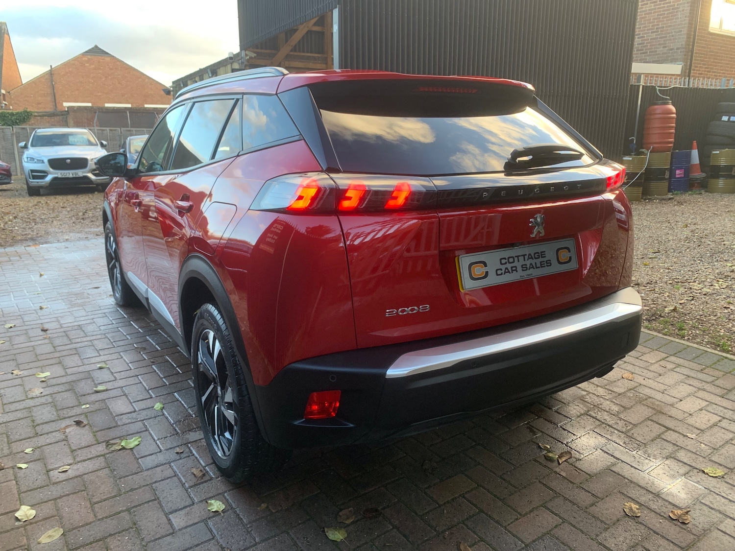 Used Peugeot 2008 2023 for sale - 76905162: Photo 7