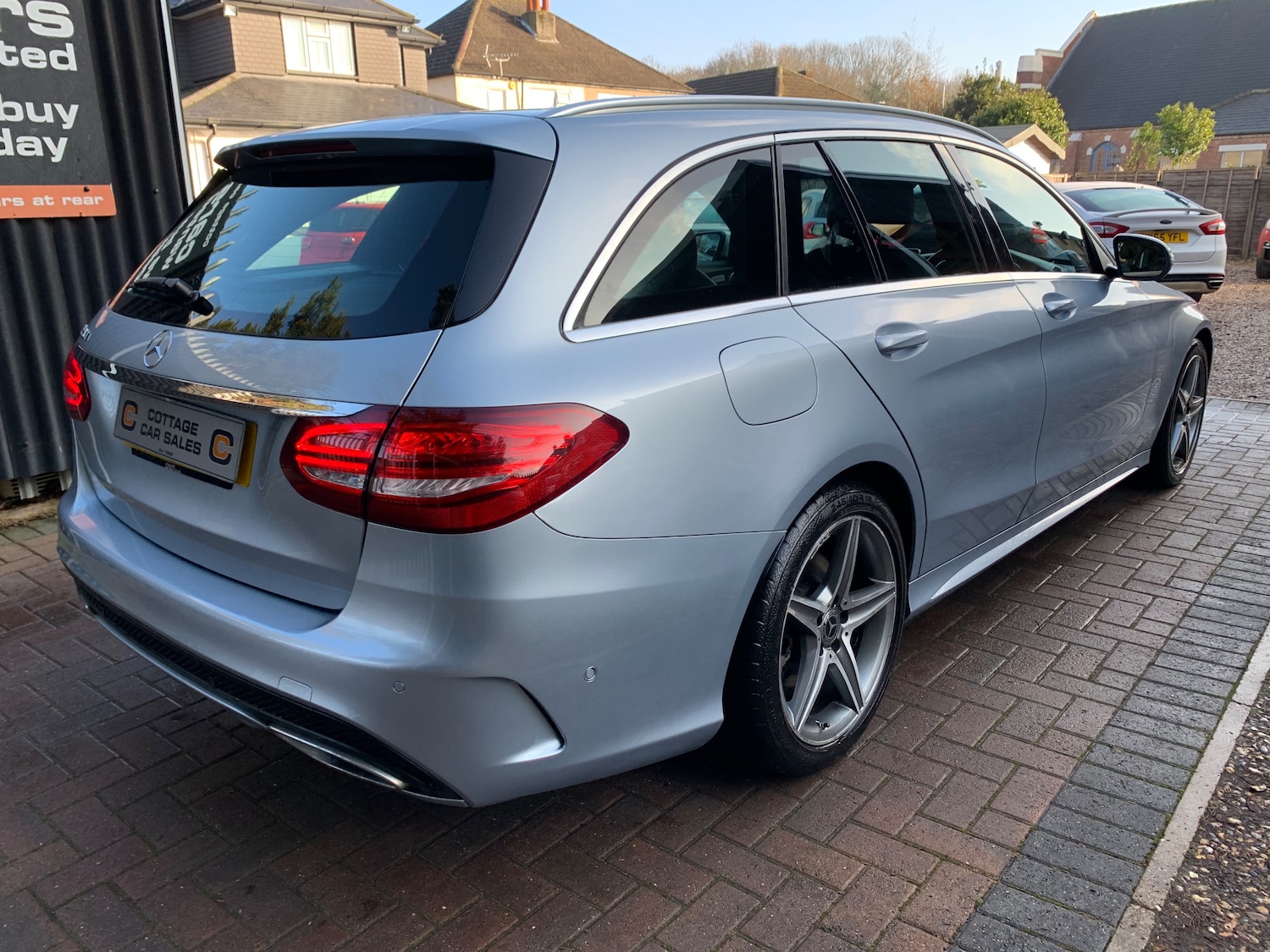 Used Mercedes-Benz C Class 2017 for sale - 77364112: Photo 5