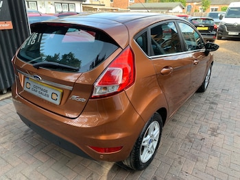 Used Ford Fiesta 2013 for sale - 79331048: Photo
