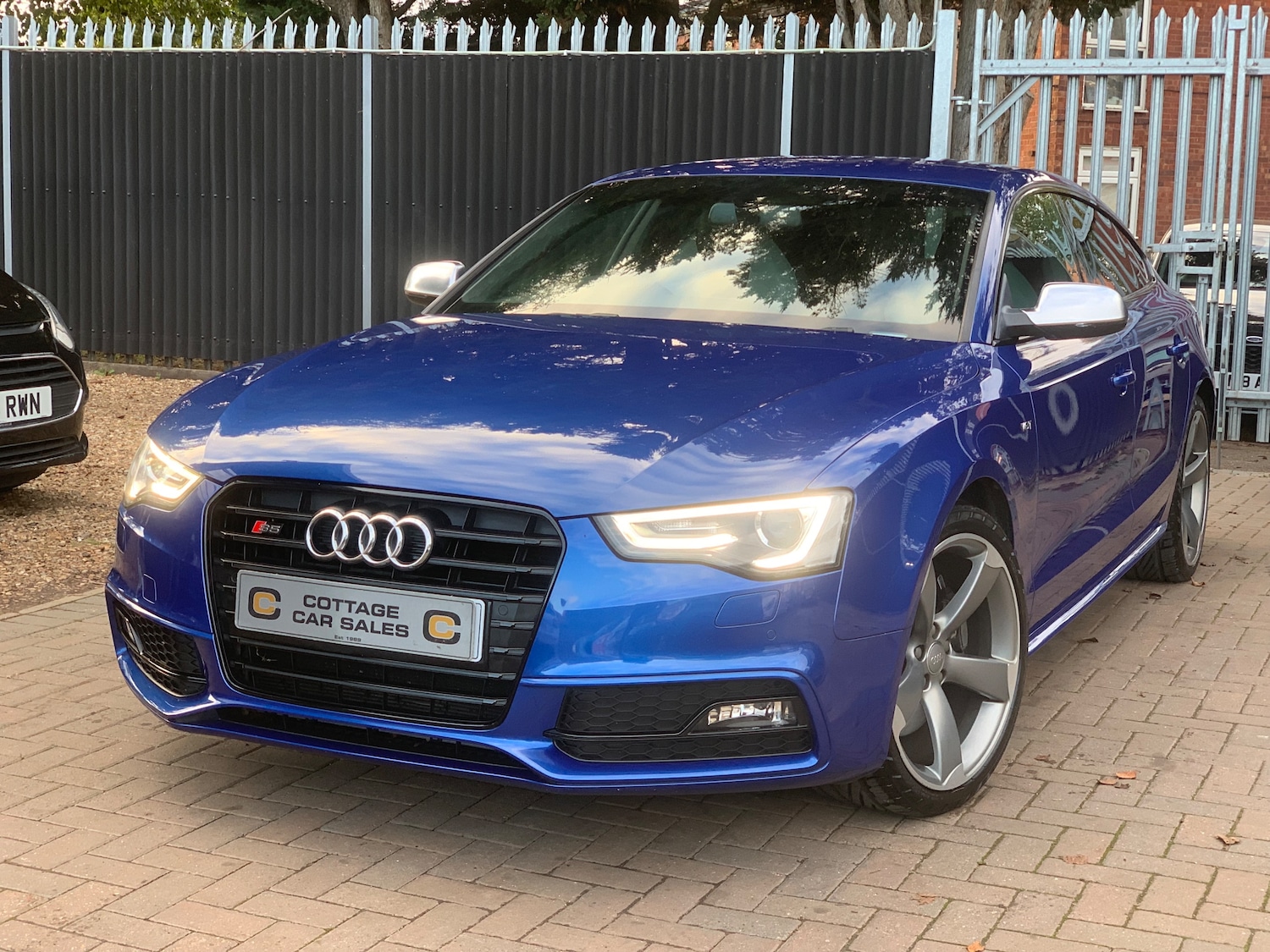 Used Audi S5 2015 for sale - 76616874: Photo 9