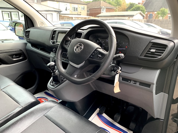Used Vauxhall Vivaro 2020 for sale - 76067296: Photo 11