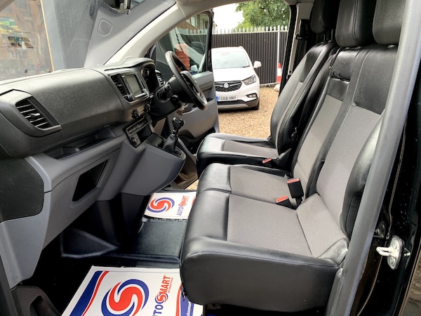 Used Vauxhall Vivaro 2020 for sale - 76067296: Photo 25