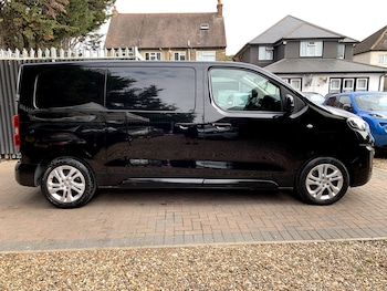 Used Vauxhall Vivaro 2020 for sale - 76067296: Photo 4