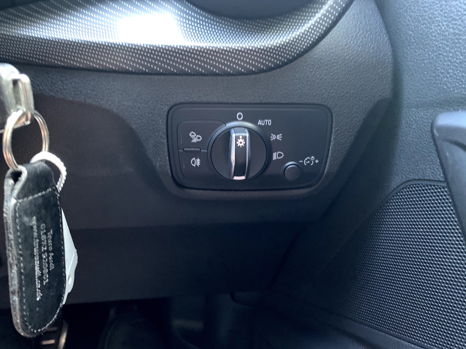 Used Audi Q2 2017 for sale - 76067294: Photo 25