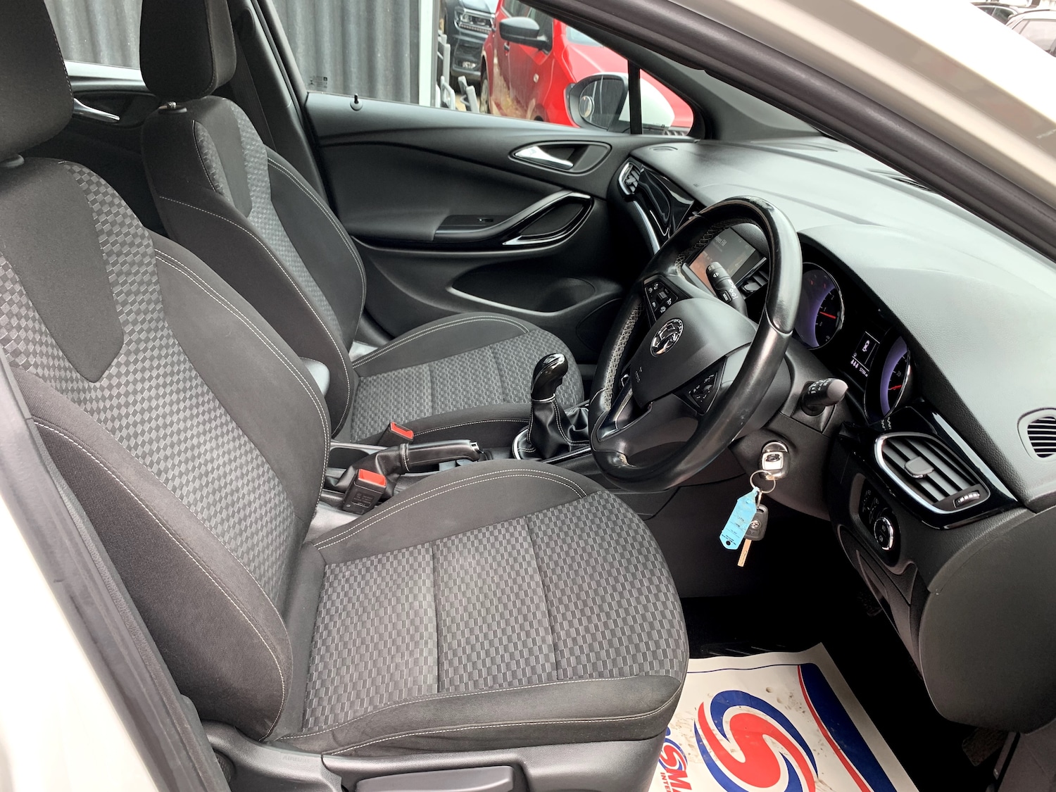 Used Vauxhall Astra 2017 for sale - 76206629: Photo 10