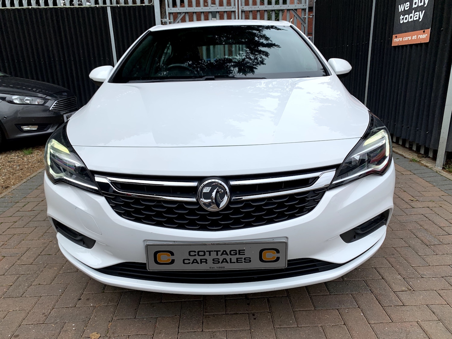 Used Vauxhall Astra 2017 for sale - 76206629: Photo 8