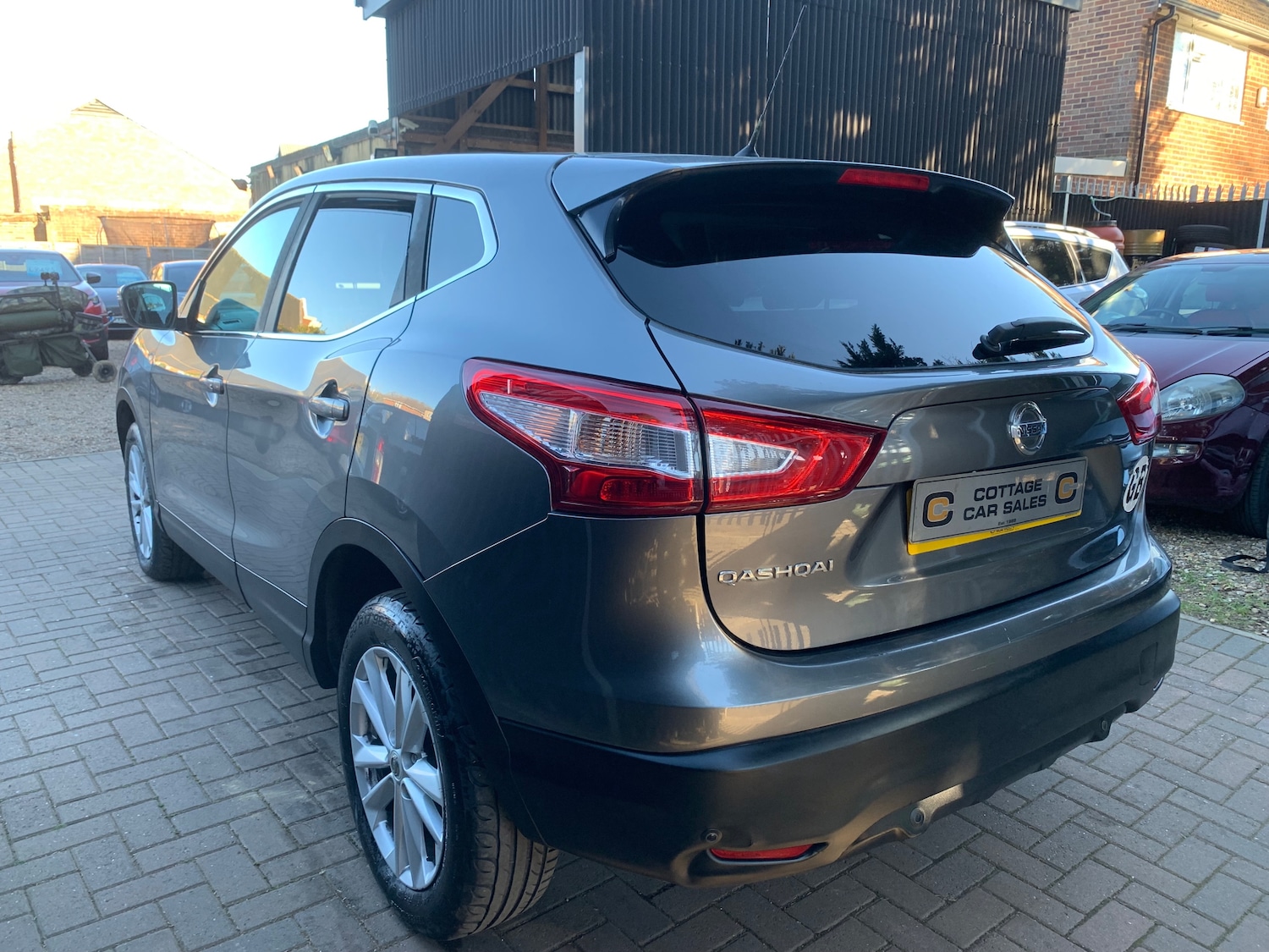 Used Nissan Qashqai 2014 for sale - 77976121: Photo 3