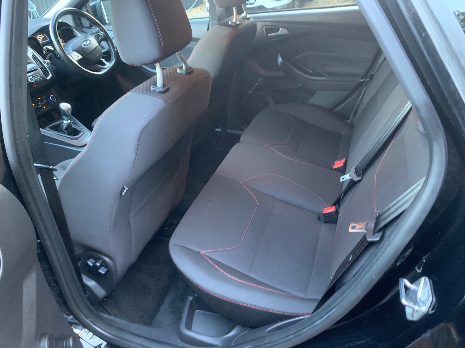 Used Ford Focus 2018 for sale - 76369076: Photo 16