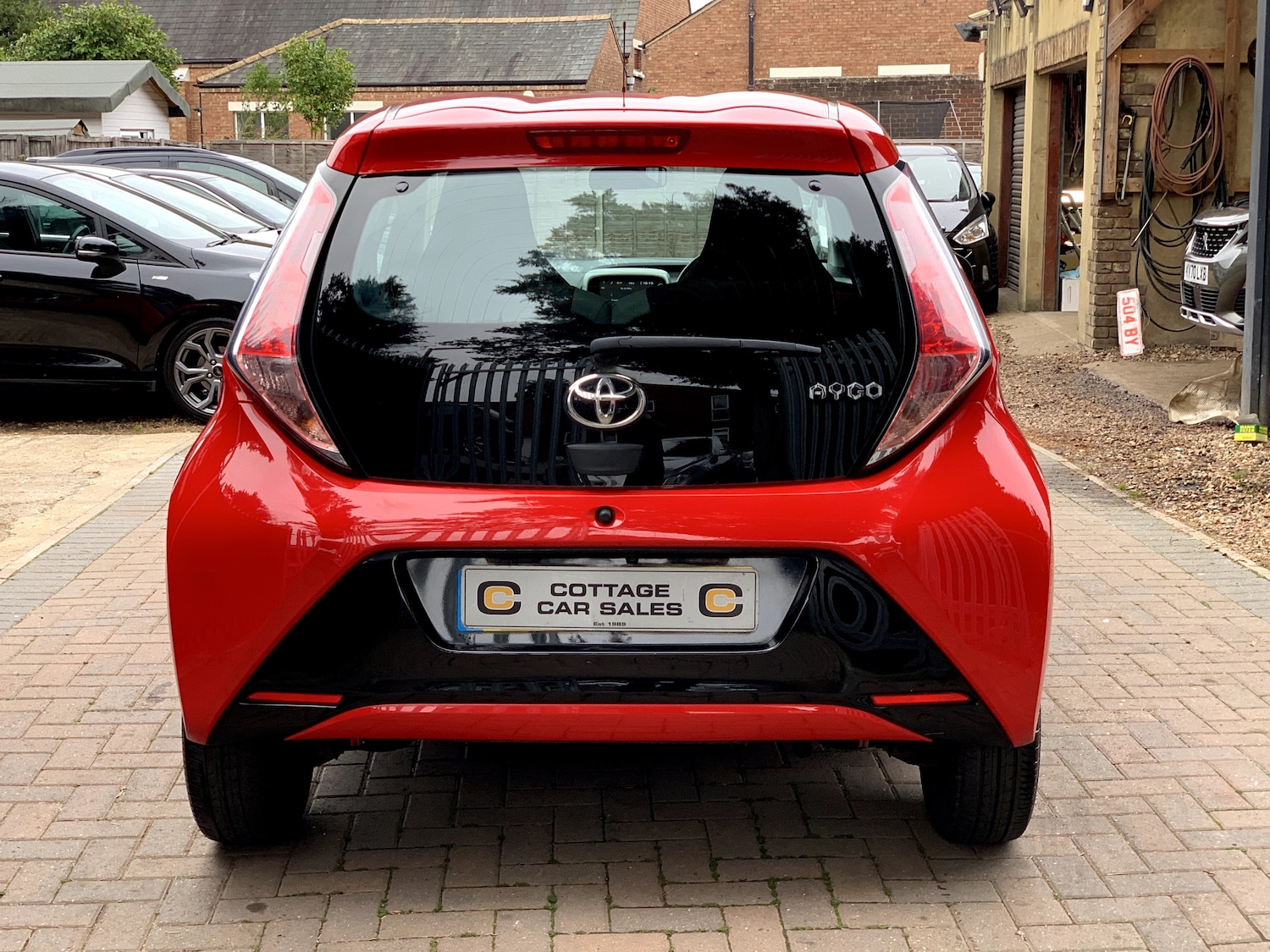 Used Toyota AYGO 2016 for sale - 76625561: Photo 5