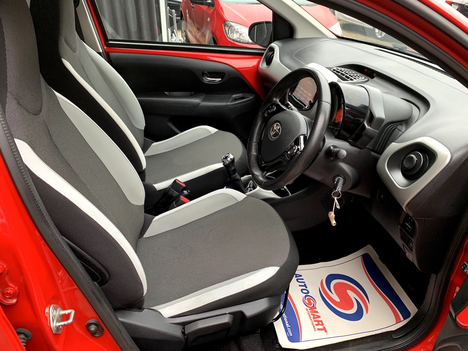 Used Toyota AYGO 2016 for sale - 76625561: Photo 7