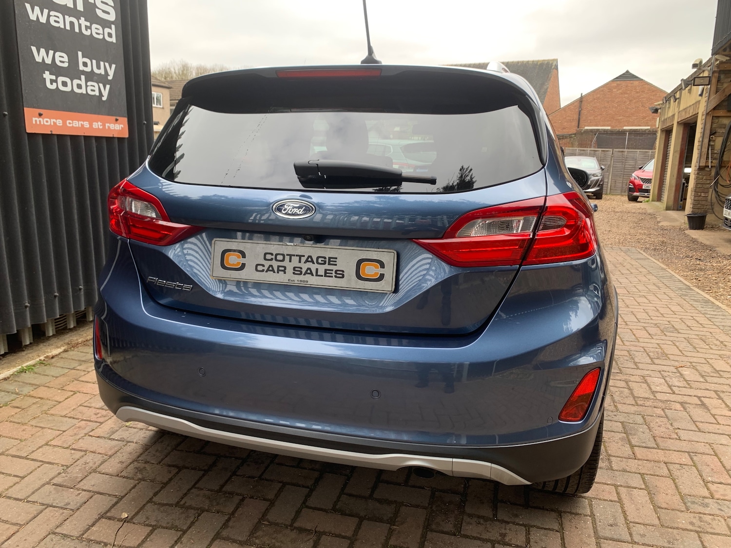 Used Ford Fiesta 2019 for sale - 78078601: Photo 2