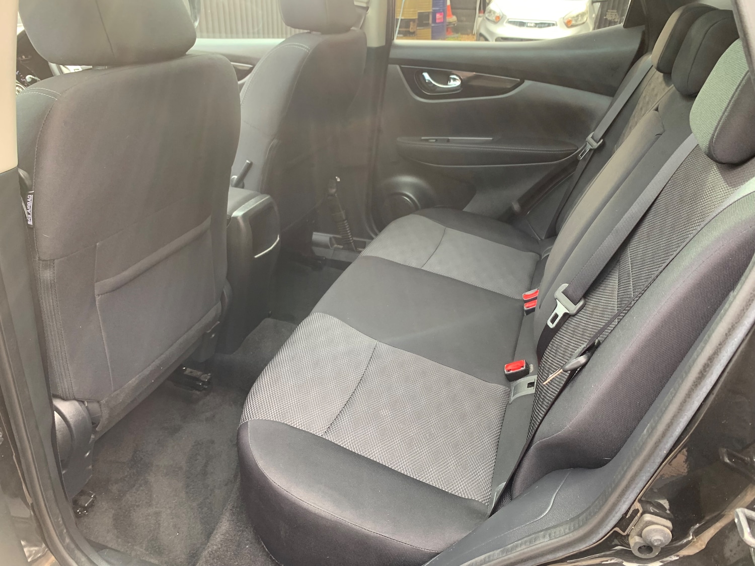 Used Nissan Qashqai 2016 for sale - 76330373: Photo 17