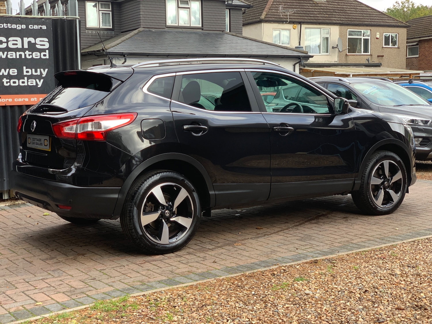Used Nissan Qashqai 2016 for sale - 76330373: Photo 3