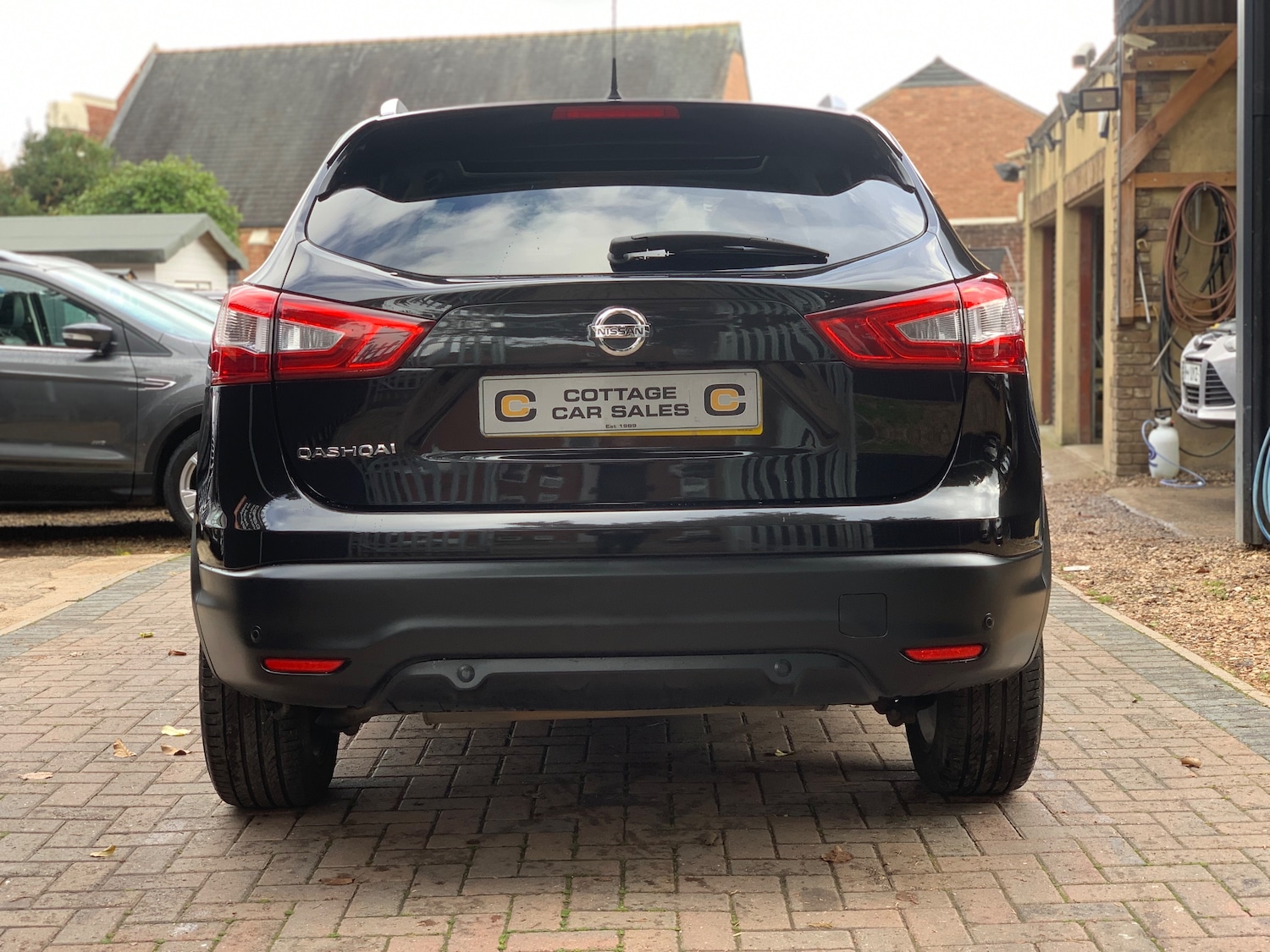 Used Nissan Qashqai 2016 for sale - 76330373: Photo 4