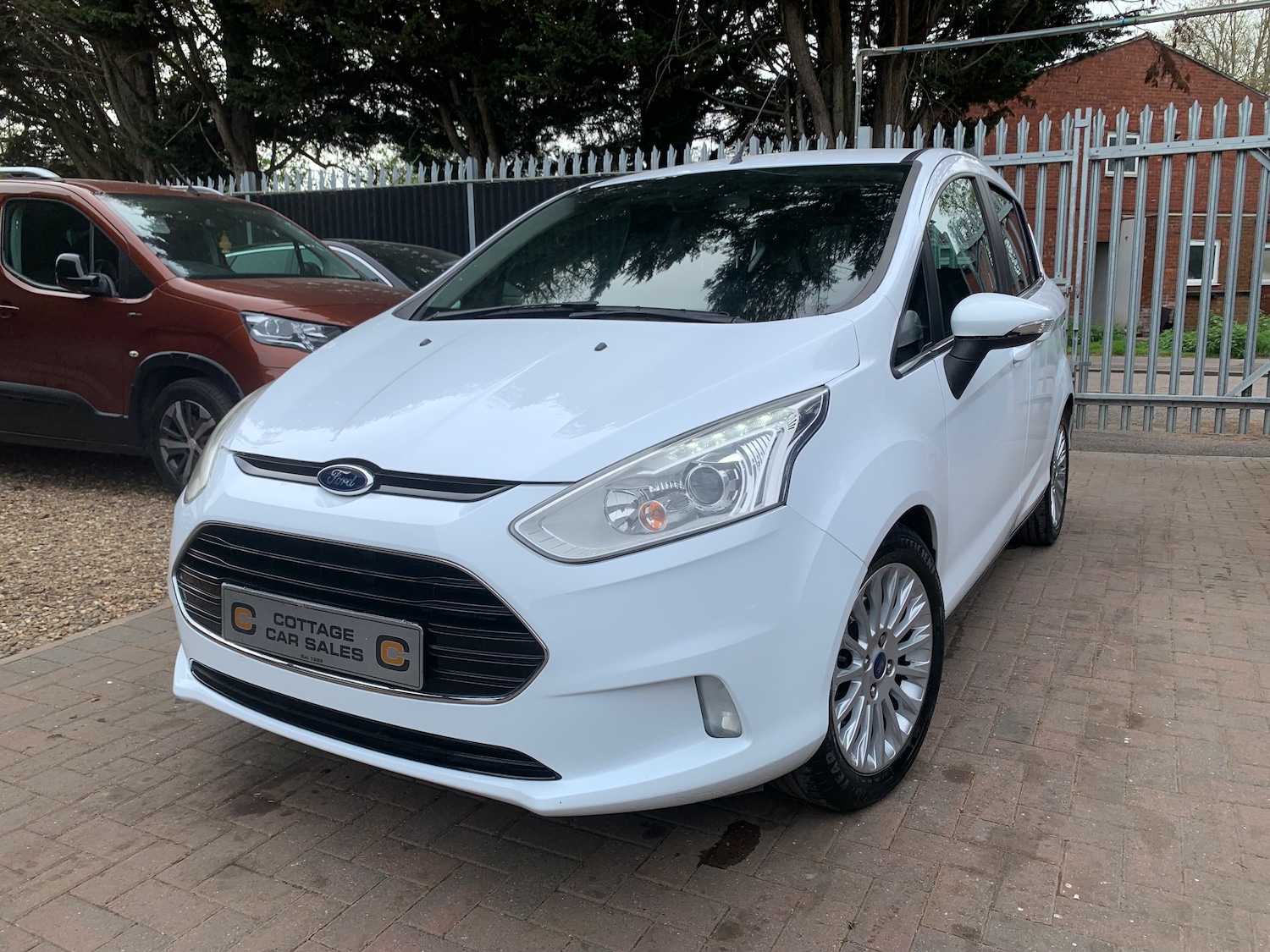 Used Ford B-MAX 2013 for sale - 78201498: Photo 4