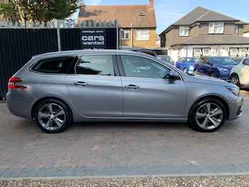 Used Peugeot 308 2018 for sale - 75537506: Photo