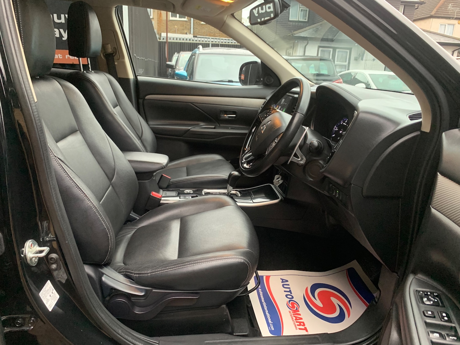 Used Mitsubishi Outlander 2018 for sale - 76357798: Photo 9