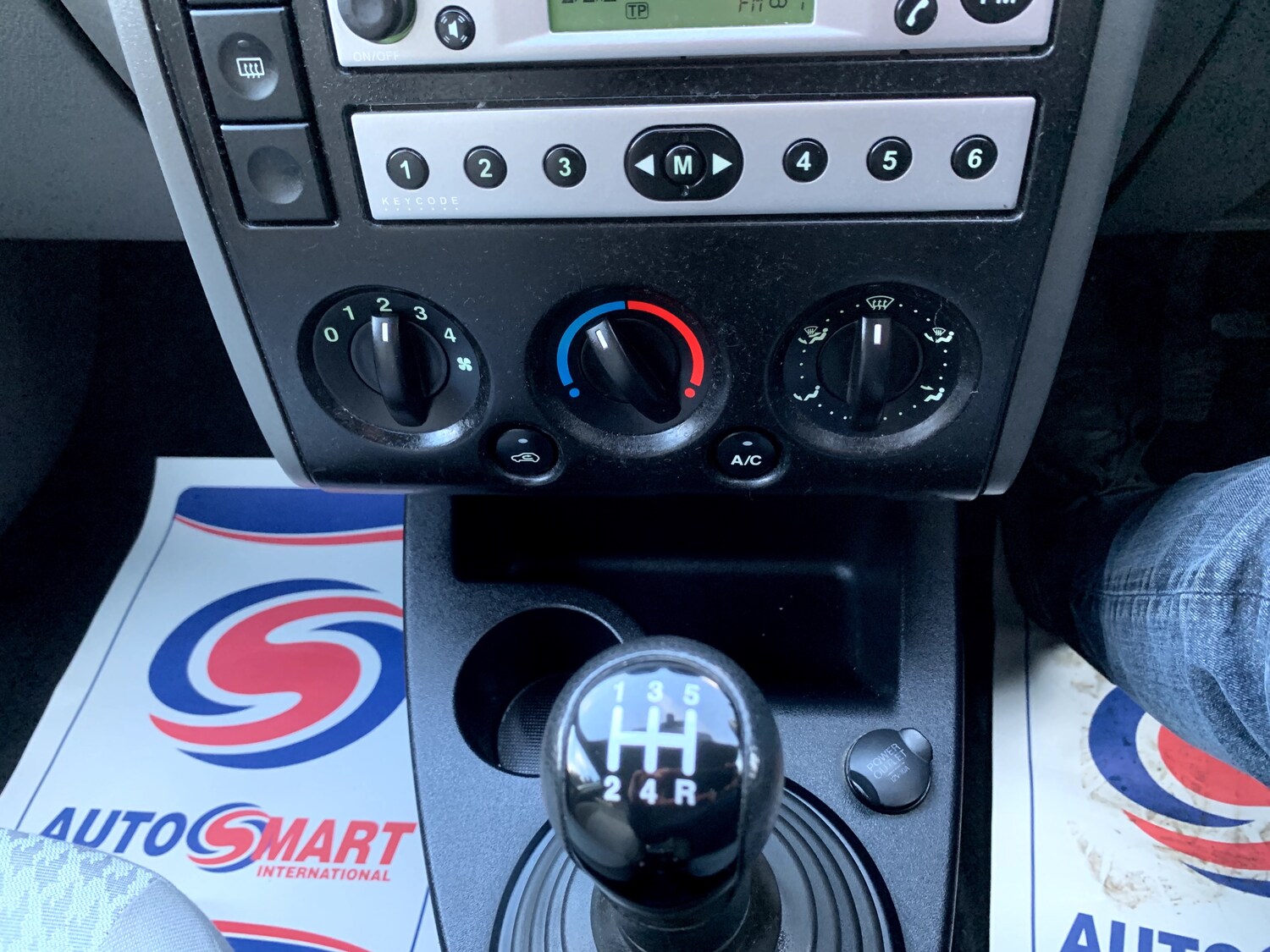 Used Ford Fusion 2004 for sale - 77692034: Photo 13