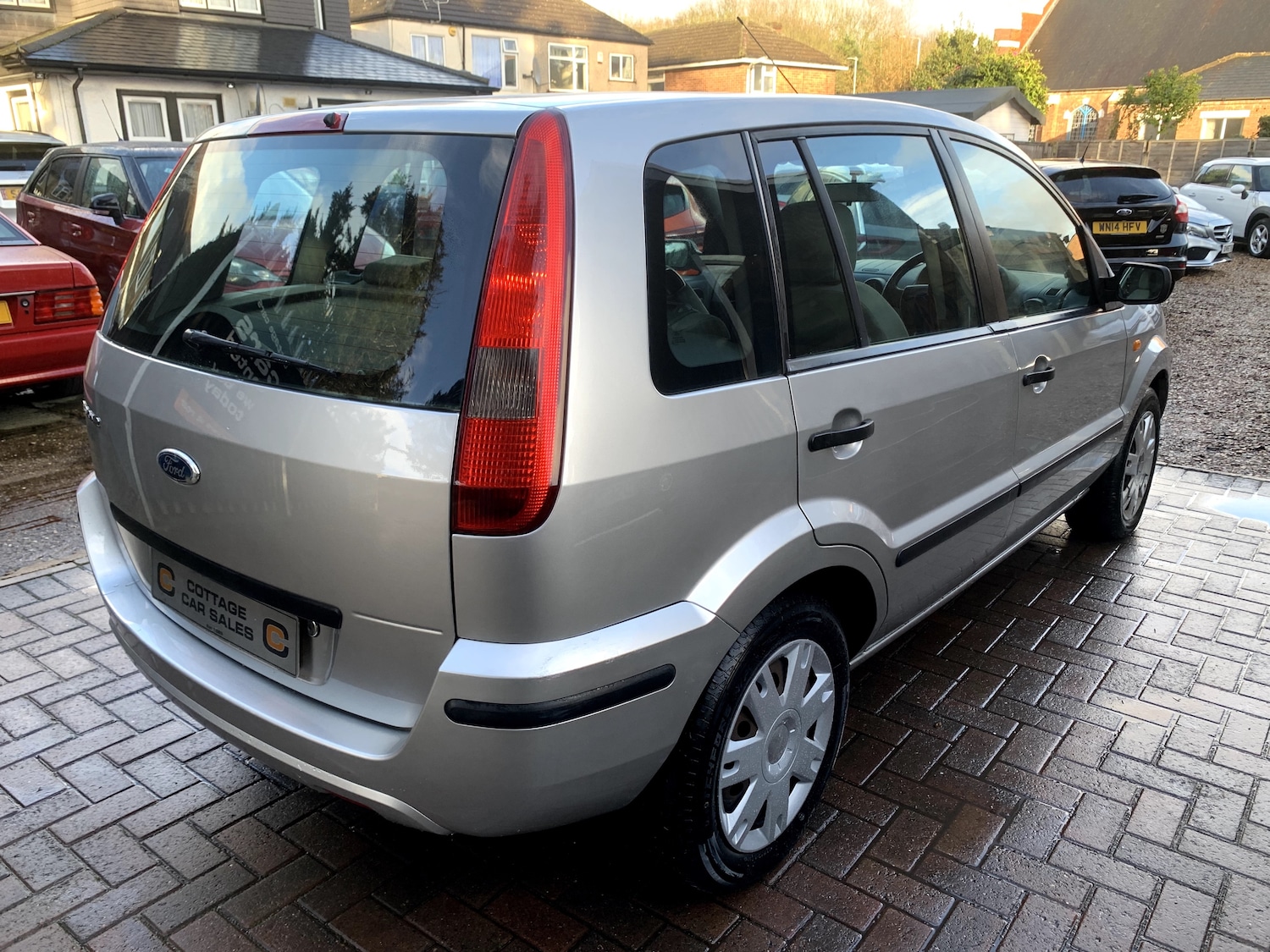 Used Ford Fusion 2004 for sale - 77692034: Photo 3