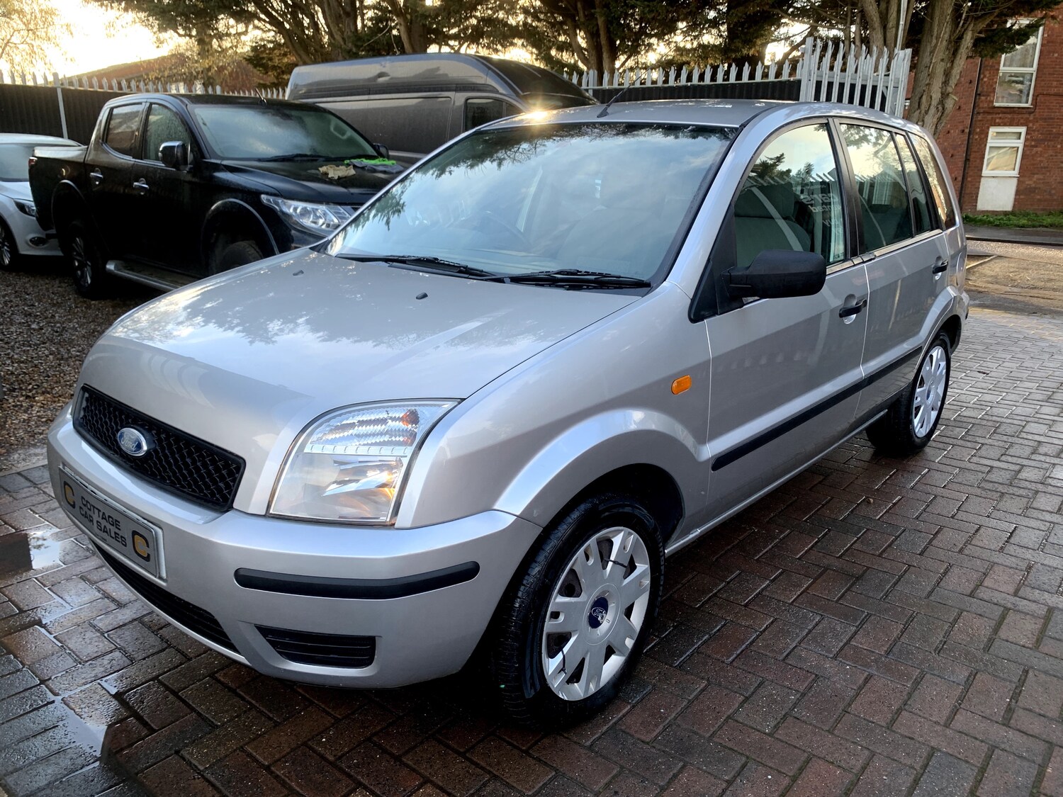 Used Ford Fusion 2004 for sale - 77692034: Photo 7