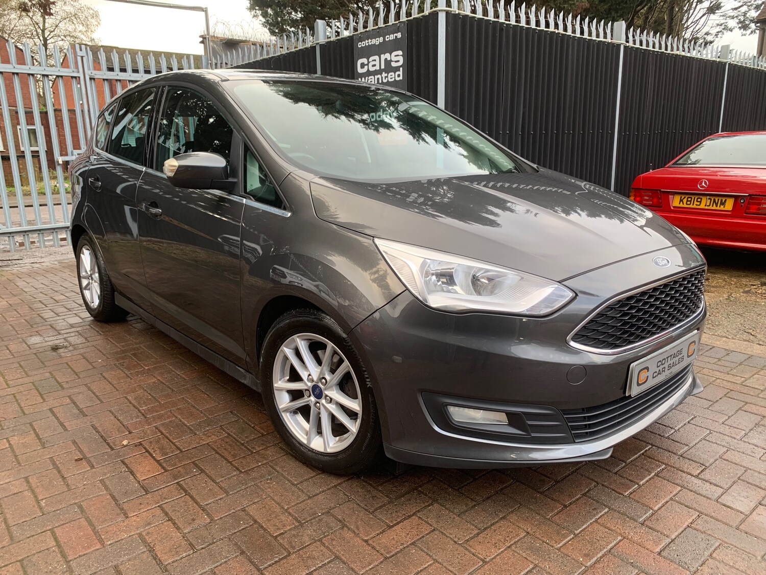 Used Ford C-Max 2015 for sale - 77546207: Photo 2