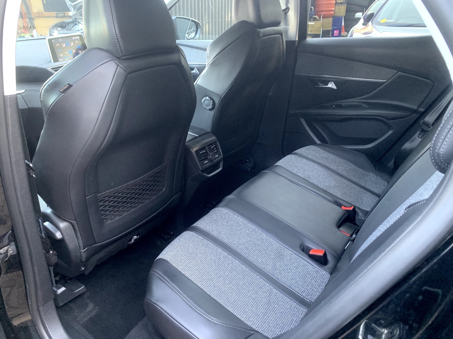 Used Peugeot 3008 2018 for sale - 78201485: Photo 11