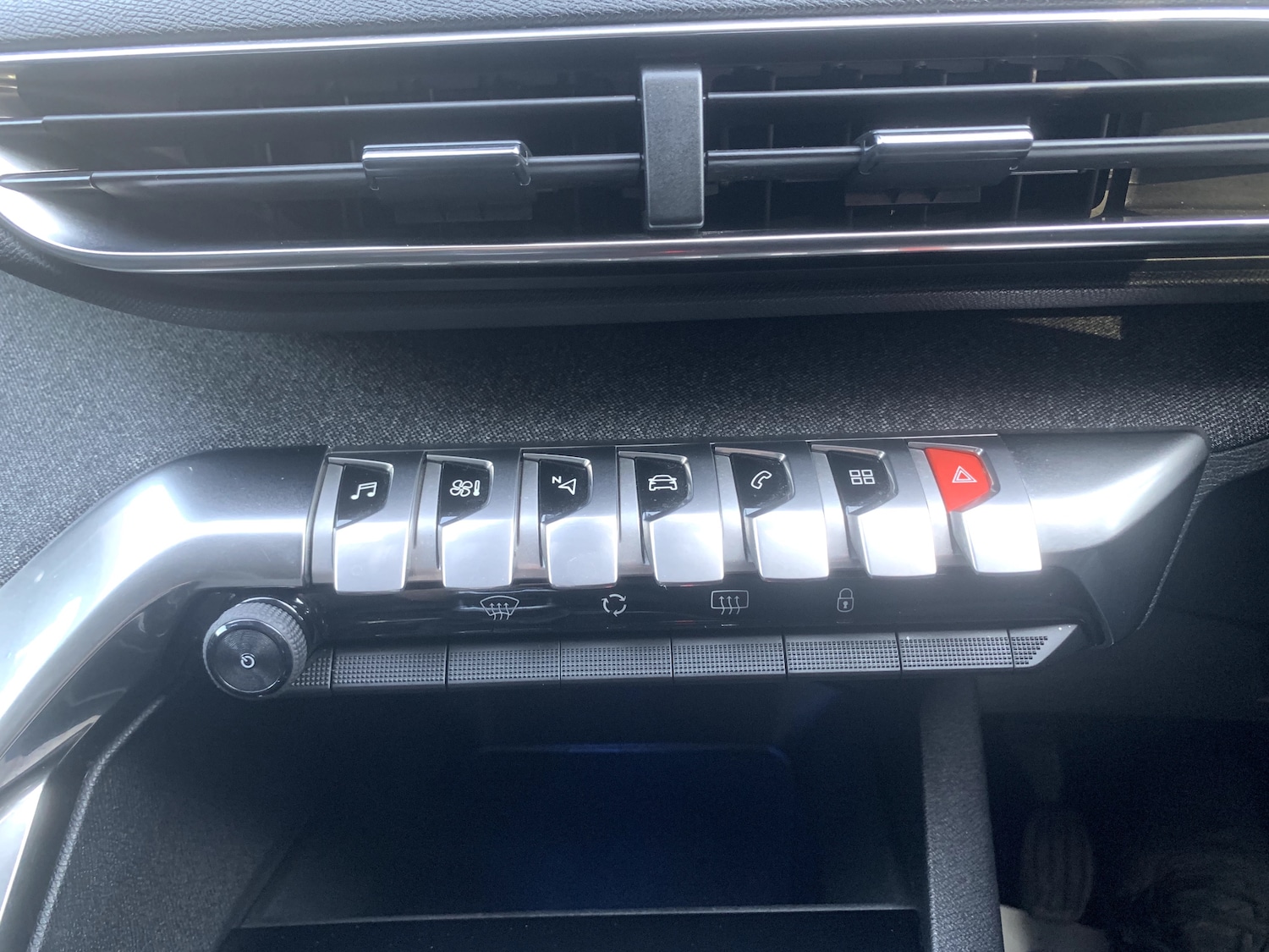 Used Peugeot 3008 2018 for sale - 78201485: Photo 17