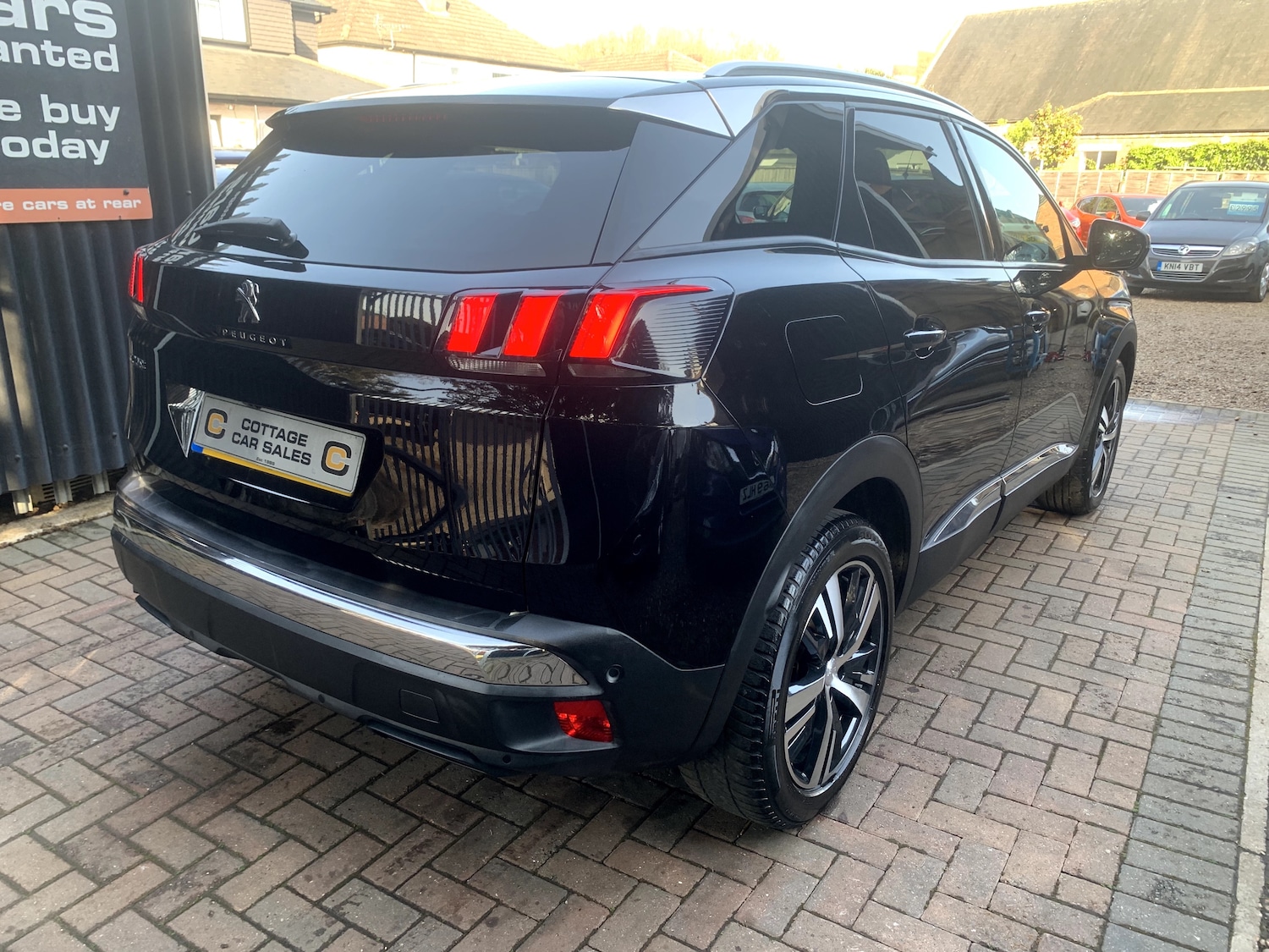 Used Peugeot 3008 2018 for sale - 78201485: Photo 6