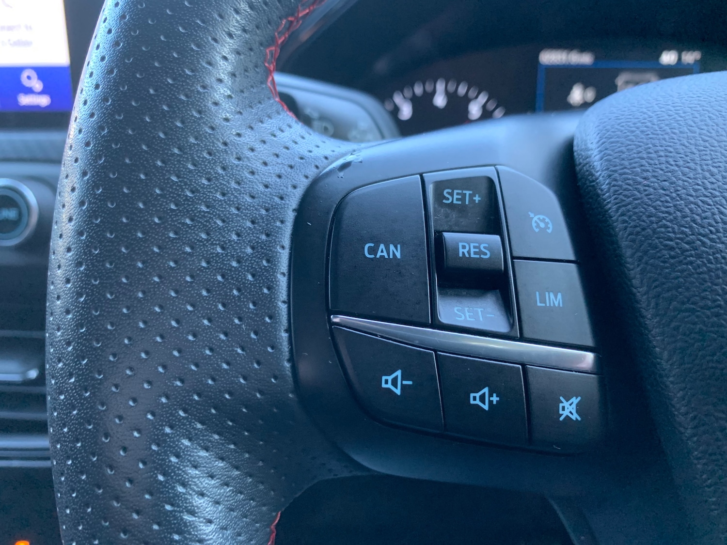 Used Ford Focus 2020 for sale - 77976116: Photo 11