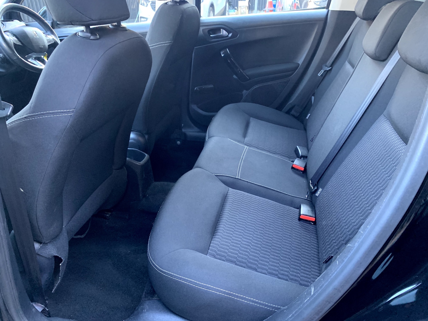 Used Peugeot 208 2016 for sale - 76386756: Photo 17