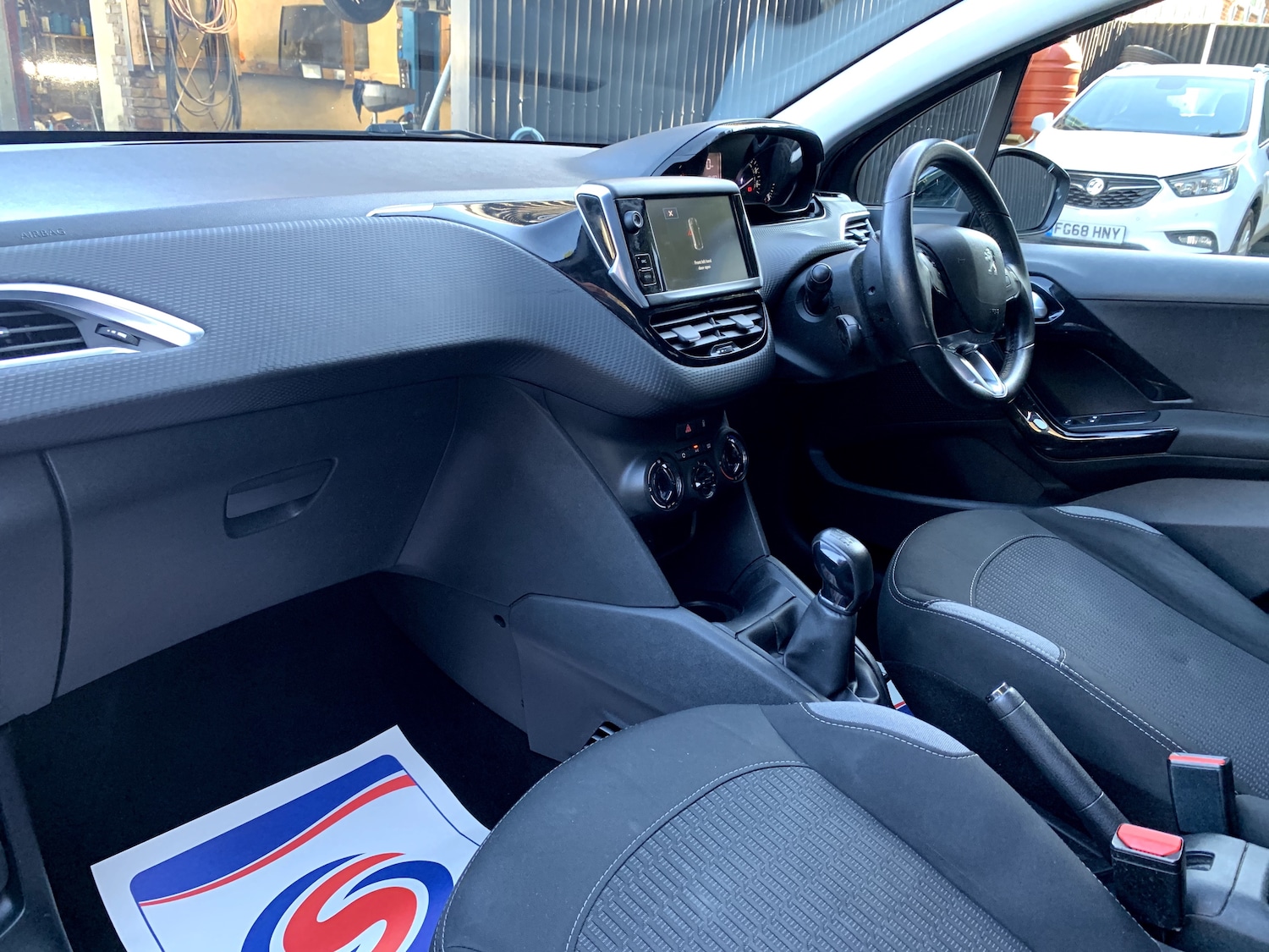 Used Peugeot 208 2016 for sale - 76386756: Photo 20