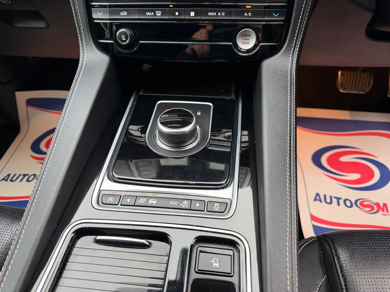 Used Jaguar F-Pace 2017 for sale - 76836579: Photo 15