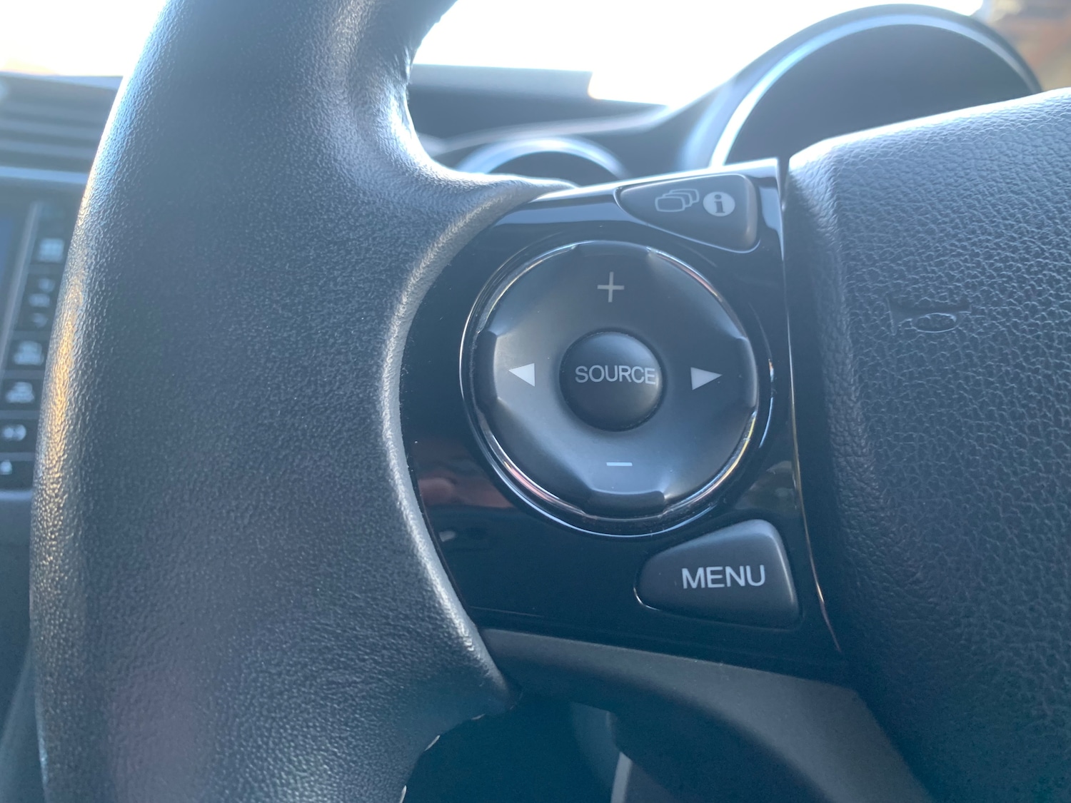 Used Honda Civic 2017 for sale - 76830820: Photo 13