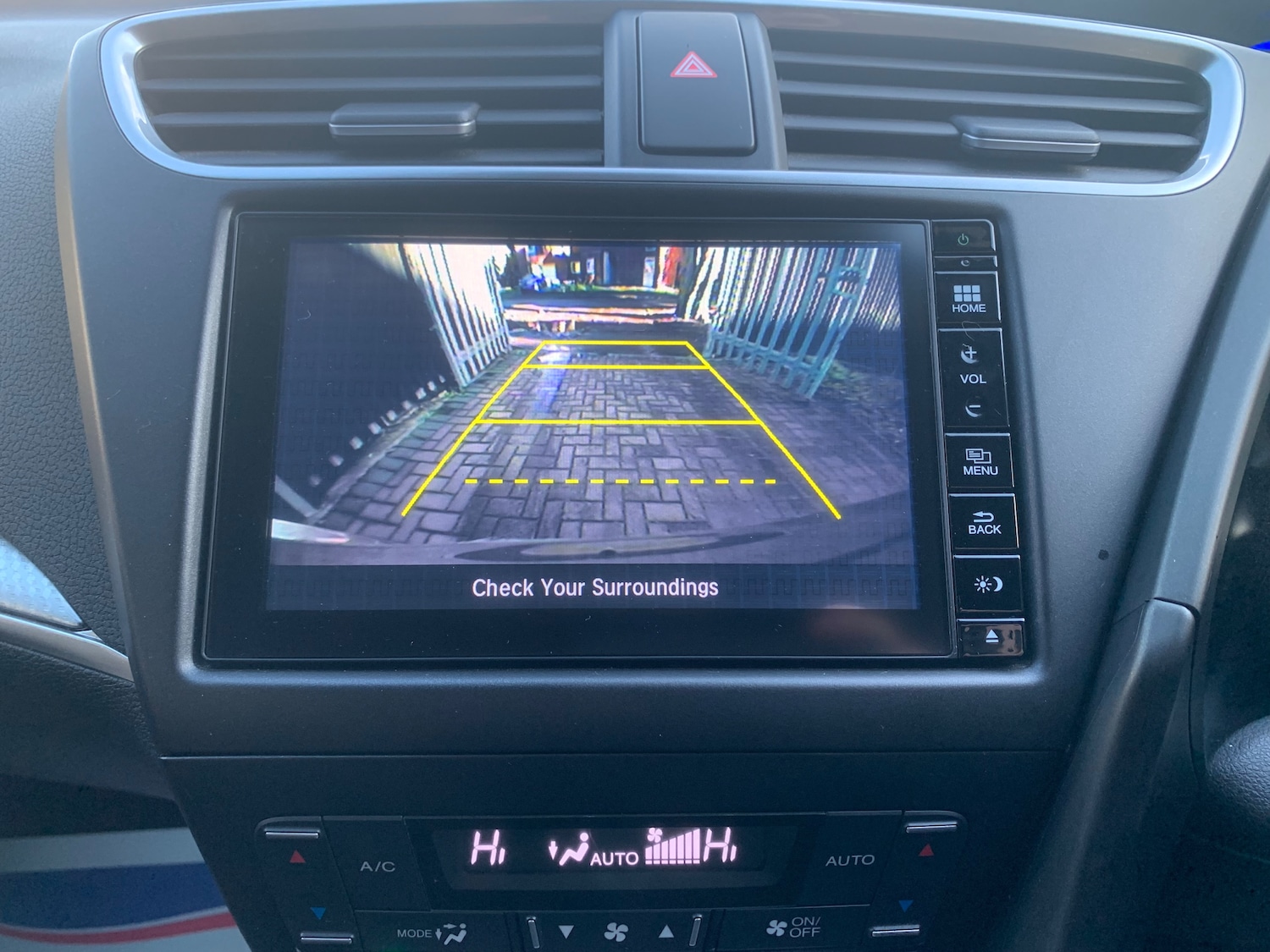 Used Honda Civic 2017 for sale - 76830820: Photo 19