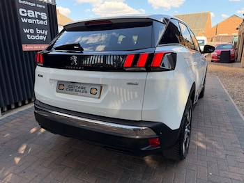Used Peugeot 3008 2017 for sale - 79438938: Photo