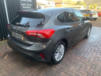 Used Ford Focus 2020 for sale - 78336176: Photo