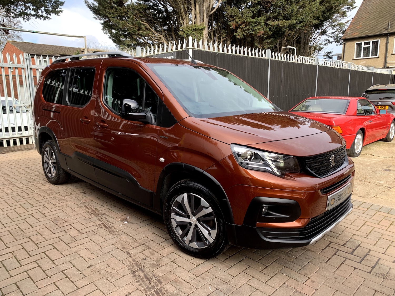 Used Peugeot Rifter 2020 for sale - 77813437: Photo 2